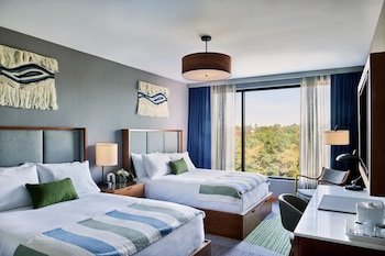 Lockwood Hotel