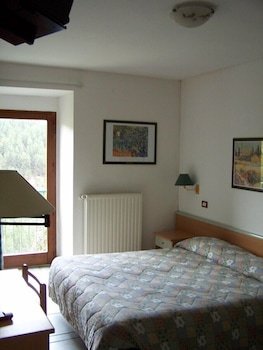 Hotel Ai 4 Camosci