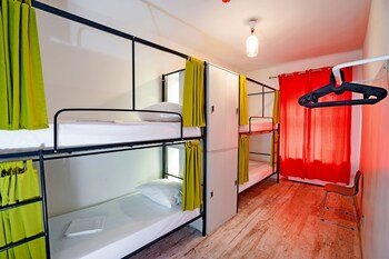 Oki Doki Old Town Hostel