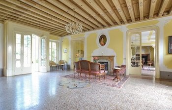 Villa di Tissano