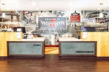 La Quinta Inn & Suites by Wyndham Starkville at MSU