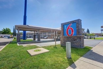 Motel 6 Anderson - Redding Airport