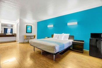 Motel 6 Anderson - Redding Airport