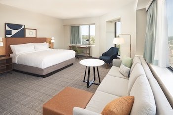 Staybridge Suites - Wilmington Downtown, an IHG Hotel