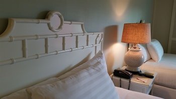 Kaanapali Ocean Inn