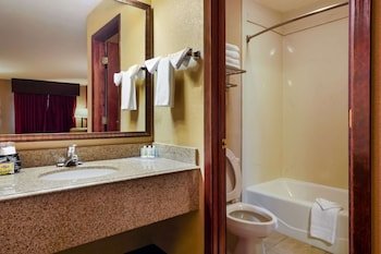 Quality Inn & Suites West Helena