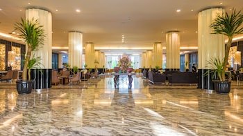 Dreamland Paradise Hotel