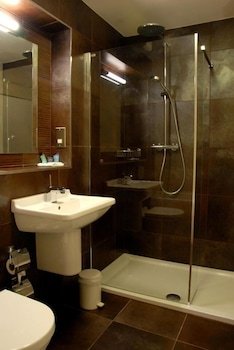 The Kveldsro Hotel