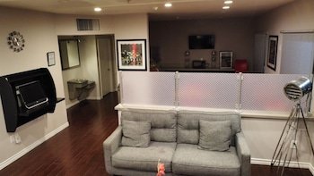 Grand Villa Inn Galleria