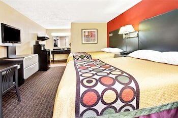 Super 8 by Wyndham Kissimmee/Maingate/Orlando Area