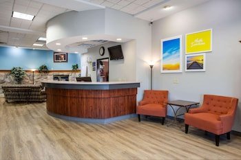 Days Inn by Wyndham Marquette
