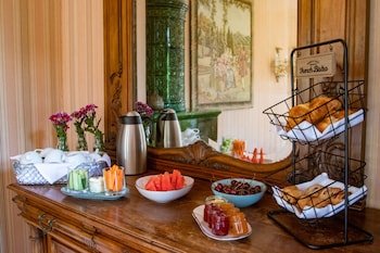 Schloss Sennfeld Hotel Garni