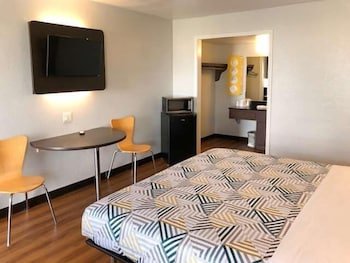 Motel 6 Paris TX
