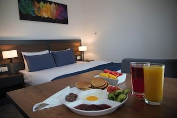 Euro Homes Hotel