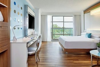 Renaissance Charlotte South