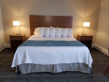 Hampton Village Resort
