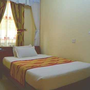 Homeland Hotel