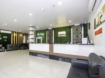 OYO 718 Mr J Hotel Wakaf Che Yeh 1