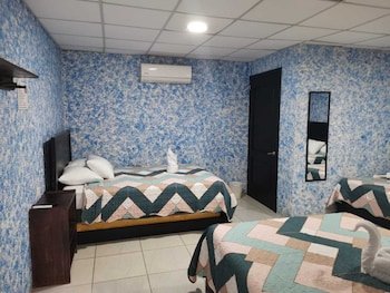 Hotel Palmera Real Hot Springs