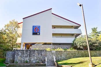 Motel 6 Nashua South