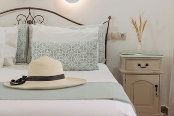 Maria's Rooms & Studios