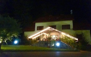 Dubky Hotel