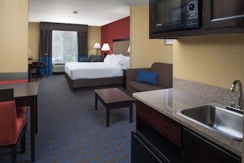 Holiday Inn Express & Suites West Monroe