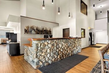 Best Western Sawtooth Inn & Suites