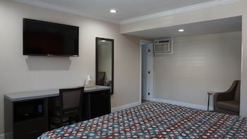 Sea Breeze Inn