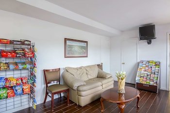Econo Lodge Woodstock - Shenandoah Valley I-81