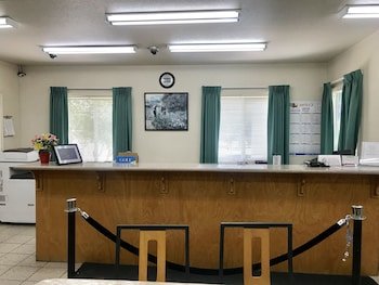 Sunrise Inn
