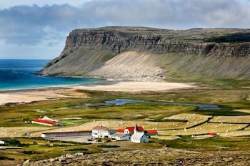 Breidavik Hotel
