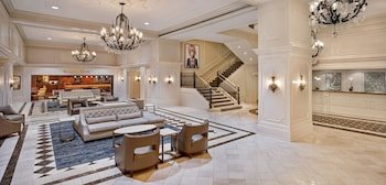 Astor Crowne Plaza - New Orleans French Quarter