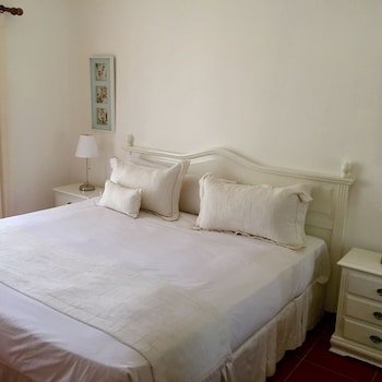 The Golf Suites