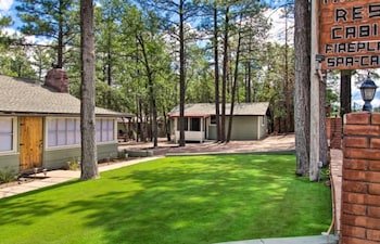 Hidden Rest Cabins