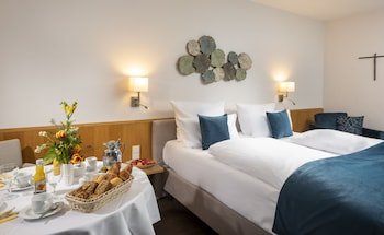 Hotel Aquino