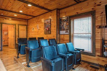 Standing Bear Lodge