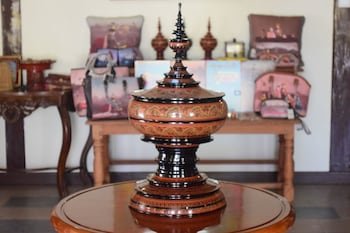 The Grand Nyaung Shwe Hotel