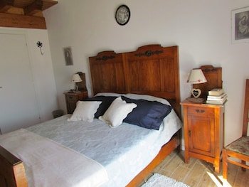 Mum’s B&B