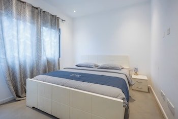 Tills Beach Hotel