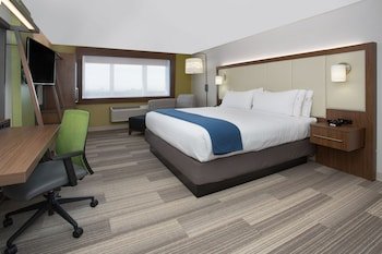 Holiday Inn Express & Suites Boise Airport