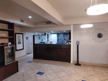 Motel 9
