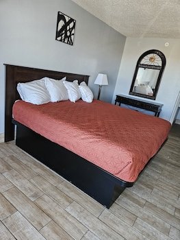 Motel 9