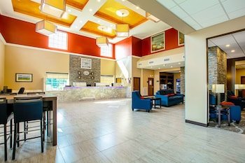 Comfort Suites Fishkill near Interstate 84