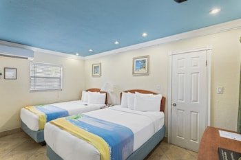 Bayview Plaza Waterfront Resort