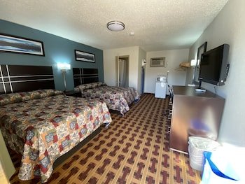 Lodge Inn Wrightstown