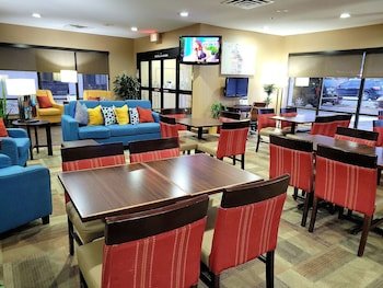 SureStay Plus Hotel by Best Western Erie Presque Isle