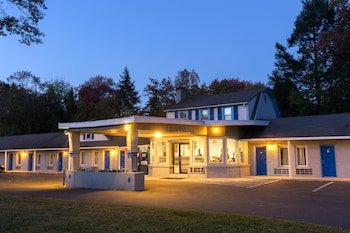 Night Lodge