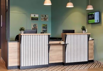 B&B Hotel Bois D'Arcy Saint-Quentin-En-Yvelines