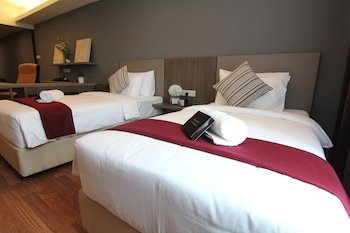 Nexus Regency Suites & Hotel